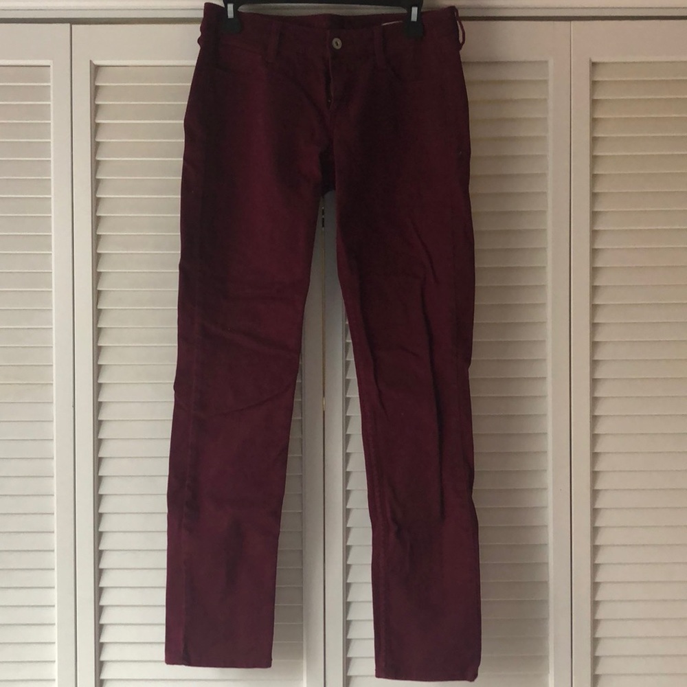 Skinny jeans